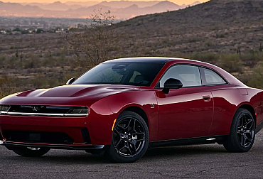 Američané ho nechtějí. Teď může Dodge Charger Daytona EV dobýt Evropu