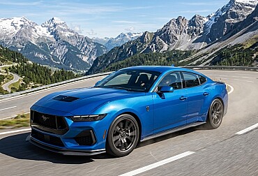 Ford chystá čtyřdveřový Mustang. A nevypadá to jako kompromis