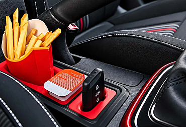 Škoda chce, abyste si doplňky do auta vytiskli doma. Zdarma