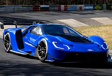 Ford GT Mk IV ovládl Nürburgring. Je nejrychlejším spalovacím vozem své kategorie