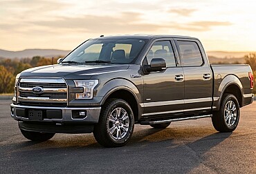 Ford má velký problém: 1,4 milionu pickupů může za jízdy nečekaně podřadit