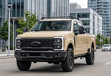 Ford testuje záhadné F-350. Chystá se Super Duty Raptor, Tremor na 37" kolech, nebo Carhartt Edition?