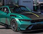 Mustang GTD doručený do&nbsp;dealerství Porsche aneb když Ford myslí „kamkoli“, tak opravdu kamkoli